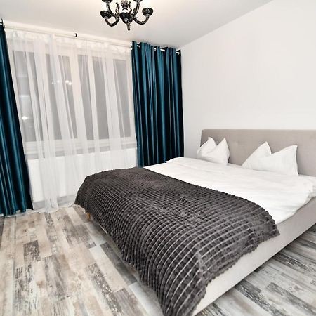 Transilvania Apartament Apartment Bukares Bagian luar foto