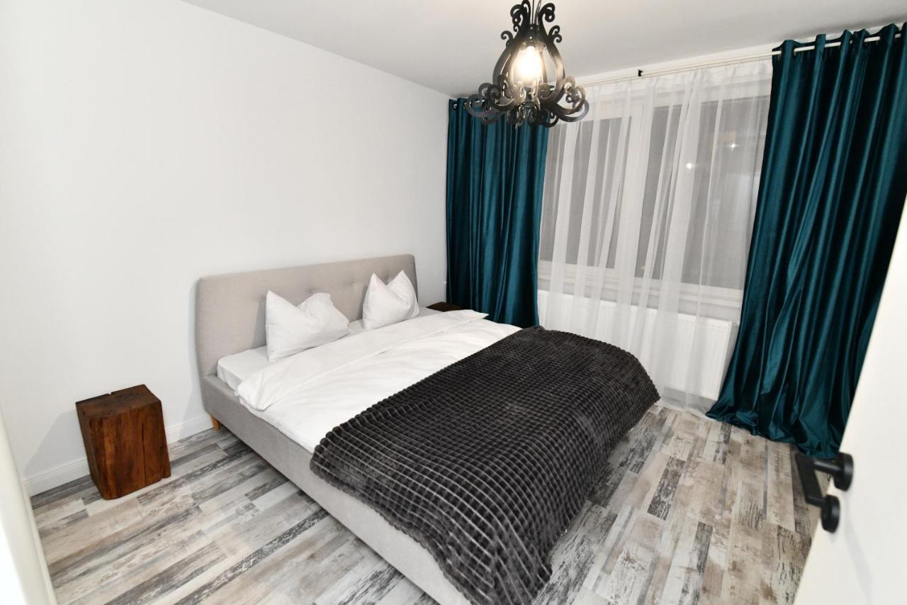 Transilvania Apartament Apartment Bukares Bagian luar foto