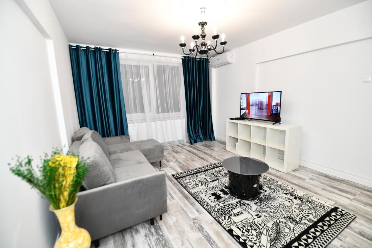 Transilvania Apartament Apartment Bukares Bagian luar foto