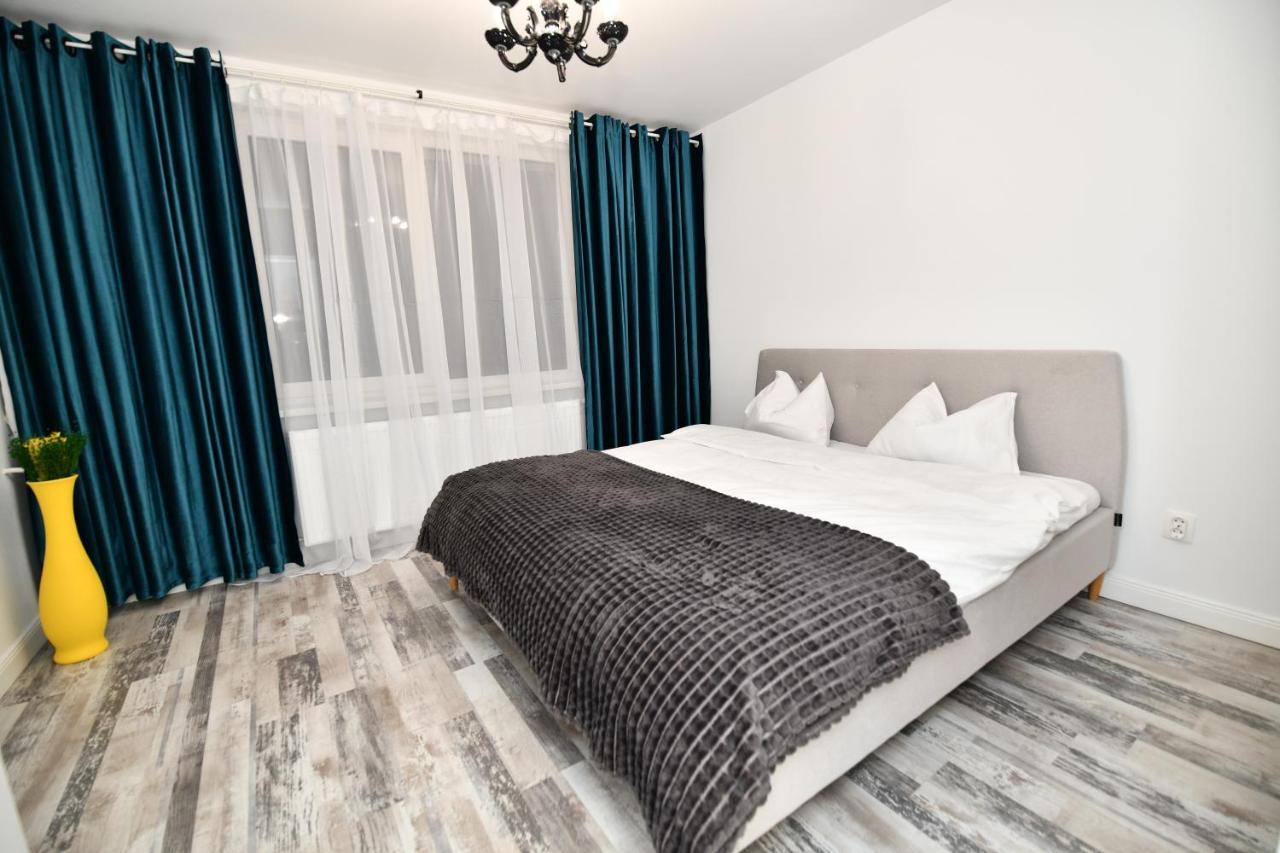 Transilvania Apartament Apartment Bukares Bagian luar foto